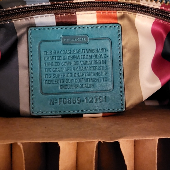 🎉Host Pick!🎉 Coach Legacy limited-edition handbag 12791 - Picture 14 of 16